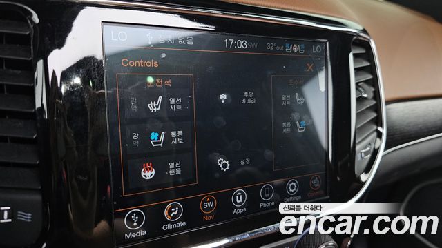 Jeep Grand Cherokee 3.6 Summit WK2 2020 — фото 18