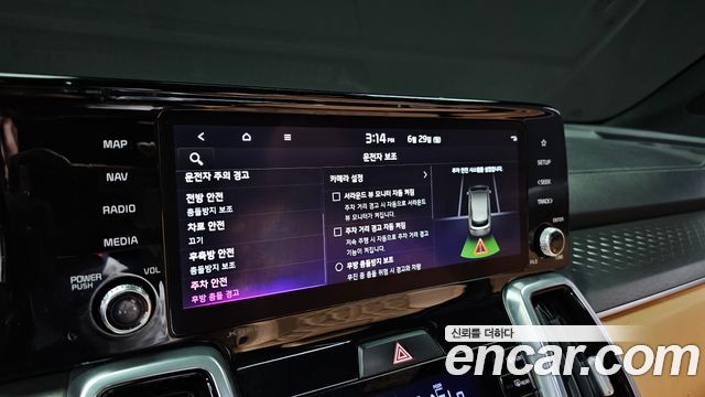 Kia Sorento (IV) Gasoline 2.5T 2WD Signature 2021 — фото 29