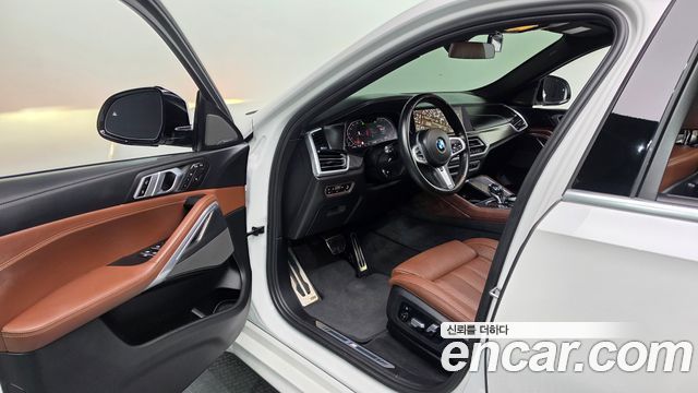BMW X6 (G06) xDrive40i M Sport 2021 — фото 10