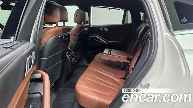BMW X6 (G06) xDrive40i M Sport 2021 — фото 15