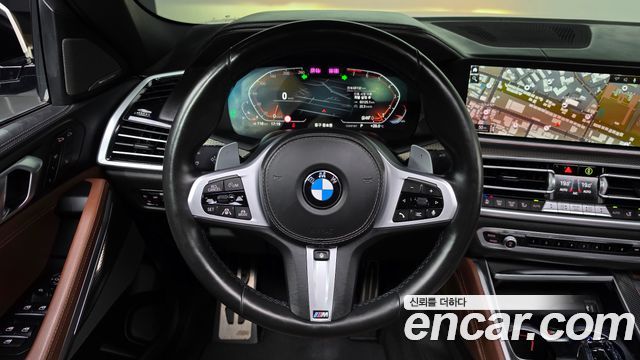BMW X6 (G06) xDrive40i M Sport 2021 — фото 16