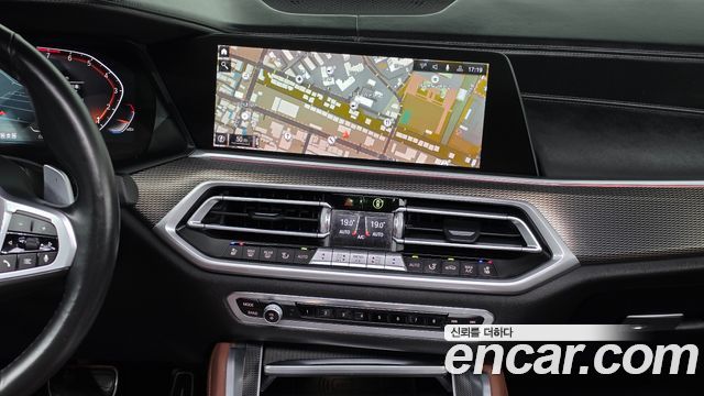 BMW X6 (G06) xDrive40i M Sport 2021 — фото 18