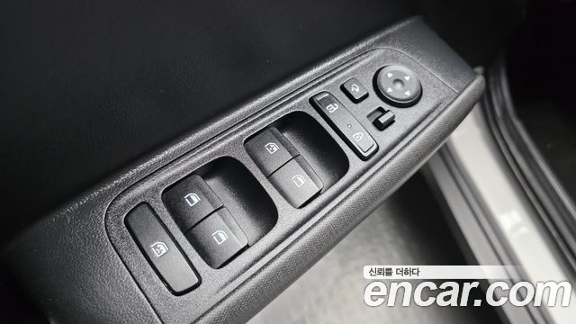 Hyundai Casper Inspiration 2023 — фото 13