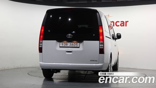 Hyundai Staria L3.5 Cargo 5-Seater Modern 2022 — фото 4