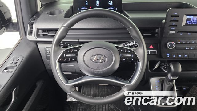 Hyundai Staria L3.5 Cargo 5-Seater Modern 2022 — фото 13