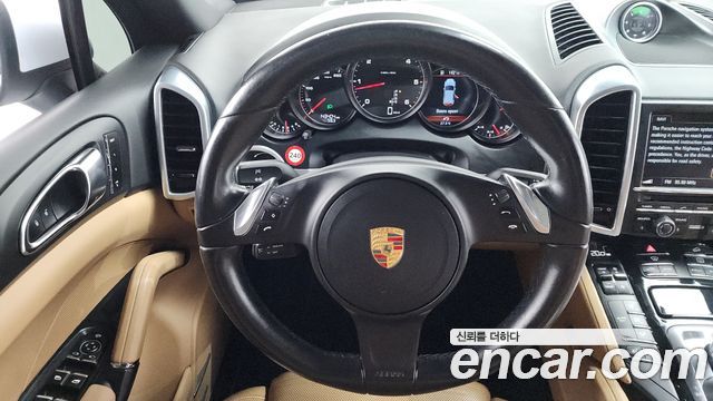 Porsche Cayenne 3.0 Diesel Platium Edition 958 2014 — фото 12