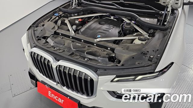 BMW X7 (G07) xDrive 40i M Sport 6STR 2024 — фото 6