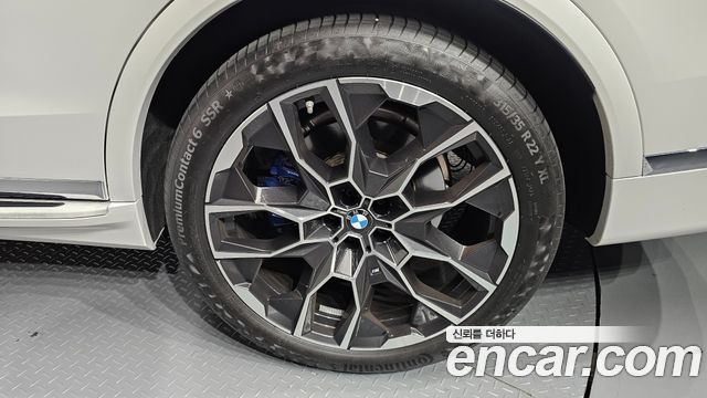 BMW X7 (G07) xDrive 40i M Sport 6STR 2024 — фото 21