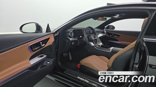 Mercedes-Benz CLE-Class (C236) CLE200 Coupe 2025 — фото 10