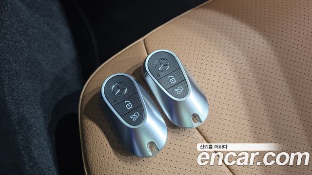 Mercedes-Benz CLE-Class (C236) CLE200 Coupe 2025 — фото 15