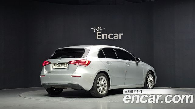Mercedes-Benz A-Class (W177) A220 Hatchback 2019 — фото 2