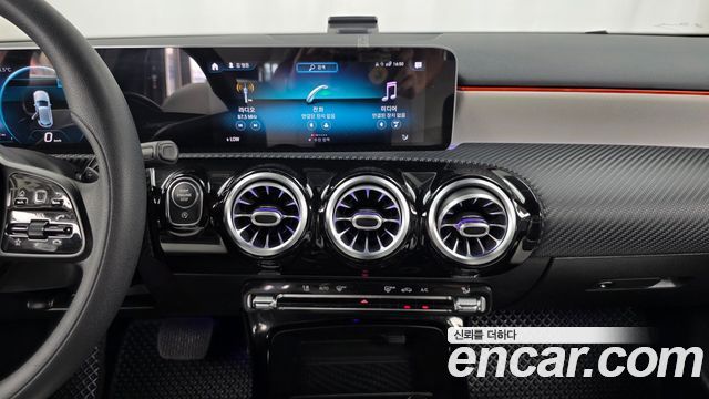 Mercedes-Benz A-Class (W177) A220 Hatchback 2019 — фото 14