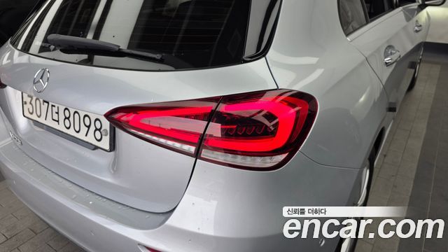 Mercedes-Benz A-Class (W177) A220 Hatchback 2019 — фото 23