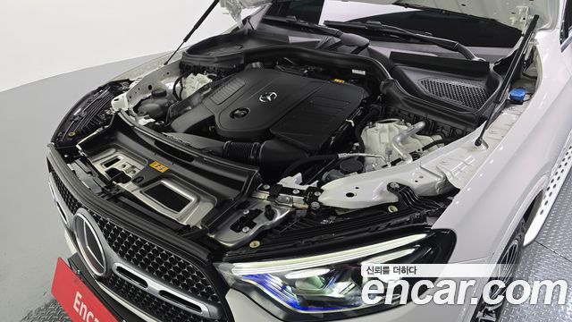 Mercedes-Benz GLC-Class (X254) GLC300 4MATIC Coupe 2025 — фото 6