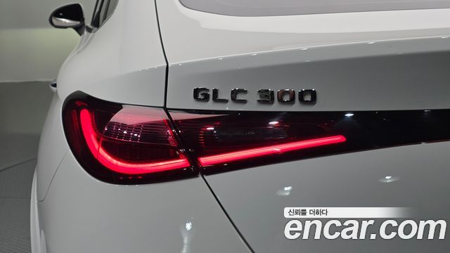 Mercedes-Benz GLC-Class (X254) GLC300 4MATIC Coupe 2025 — фото 29