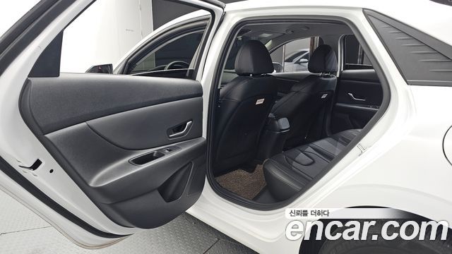 Hyundai Avante (CN7) 1.6 LPi (Rental Car) Smart 2023 — фото 11
