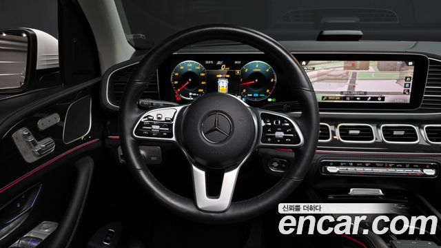 Mercedes-Benz GLE-Class (W167) GLE300d 4MATIC 2022 — фото 13