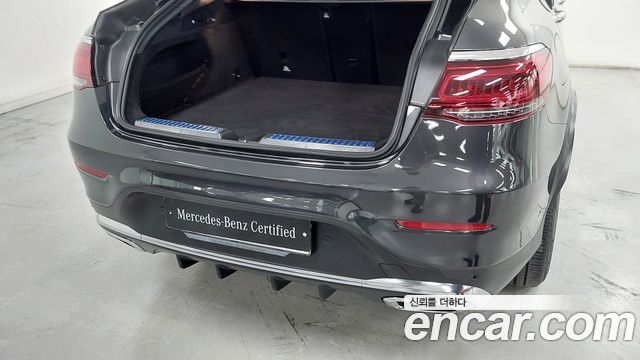 Mercedes-Benz GLC-Class (X253) GCL300 4MATIC Coupe 2023 — фото 15