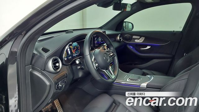 Mercedes-Benz GLC-Class (X253) GCL300 4MATIC Coupe 2023 — фото 17
