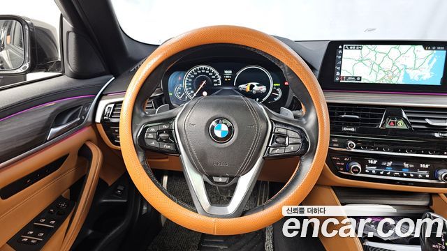 BMW 5 Series (G30) 520d M Sport Package Plus 2017 — фото 13