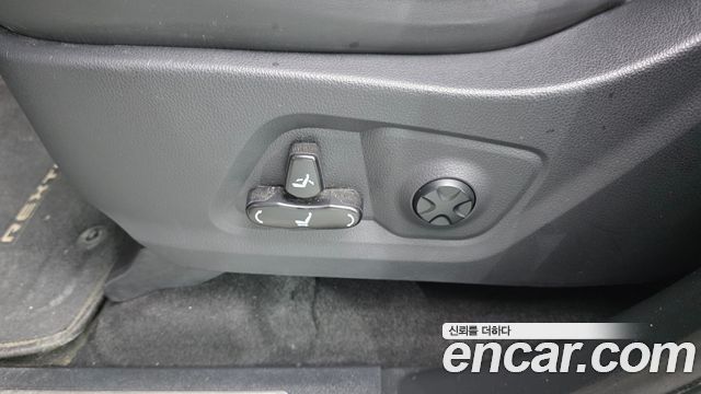 KG Mobility (SsangYong) Rexton Diesel 2.2 4WD Prestige 2021 — фото 32