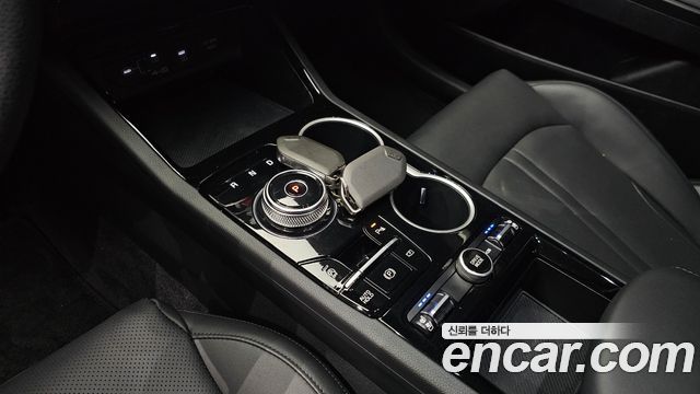Kia K5 (III) 2.0 Prestige 2024 — фото 9