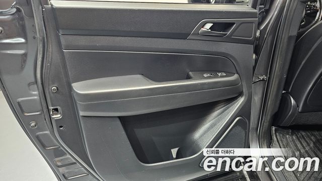 KG Mobility (SsangYong) Rexton Sports Diesel 2.2 4WD Noblesse 2021 — фото 25