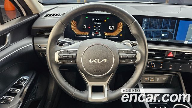Kia K5 (III) 2.0 Prestige 2024 — фото 13