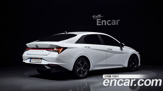 Hyundai Avante (CN7) 1.6 Inspiration 2023 — фото 2
