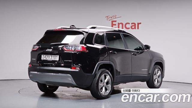 Jeep Cherokee (KL) 2.4 Limited AWD 2021 — фото 2