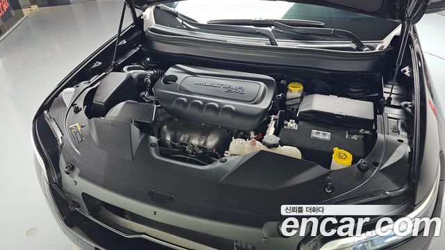 Jeep Cherokee (KL) 2.4 Limited AWD 2021 — фото 6