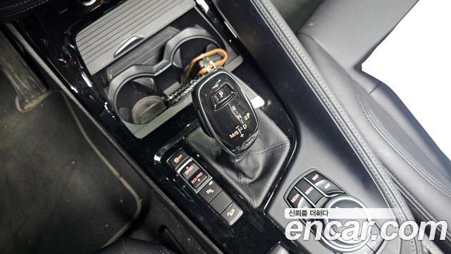 BMW X1 (F48) xDrive 20i xLine 2022 — фото 9