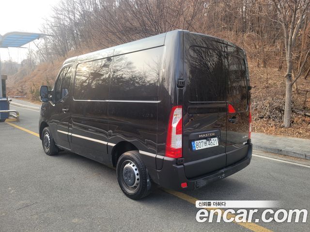Renault Korea Master 2.3 Van S 2022 — фото 6