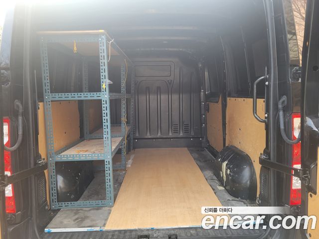 Renault Korea Master 2.3 Van S 2022 — фото 7