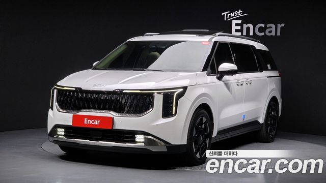 Kia Carnival (IV) Diesel 7-Seater Signature 2025 — фото 1