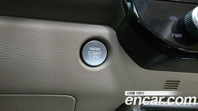 Kia Carnival (IV) Diesel 7-Seater Signature 2025 — фото 36