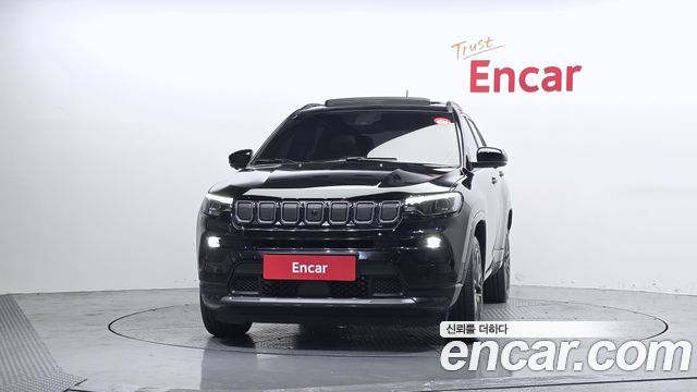 Jeep Compass (II) S 2.4 AWD 2022 — фото 3