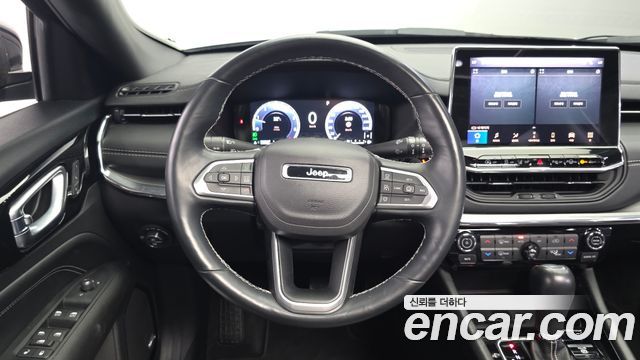 Jeep Compass (II) S 2.4 AWD 2022 — фото 17