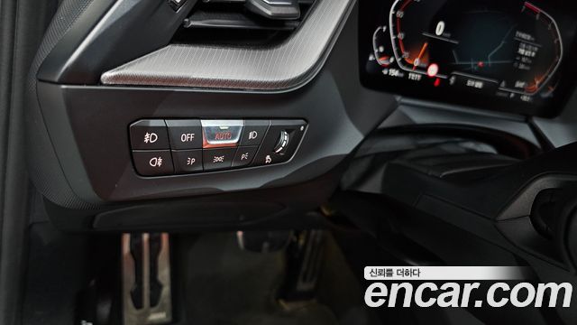 BMW 1 Series (F40) 120i M Sports 2021 — фото 20