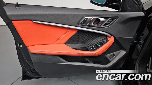 BMW 1 Series (F40) 120i M Sports 2021 — фото 24