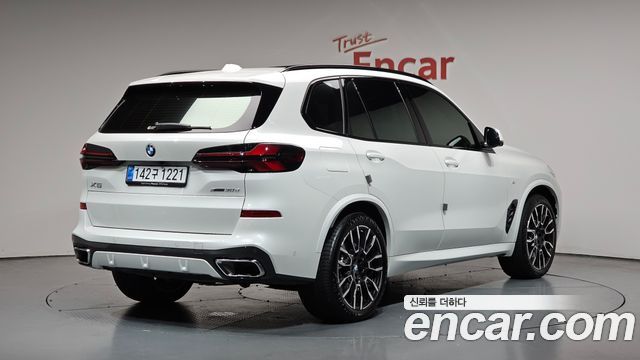 BMW X5 (G05) xDrive 30d M Sport 2025 — фото 2