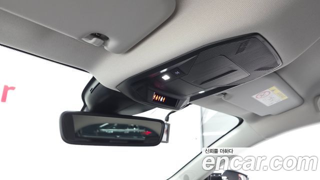 Peugeot 408 1.2 Pure Tech Allure 2023 — фото 16