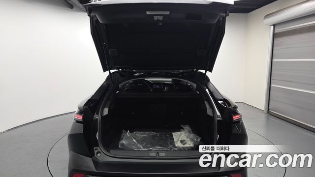 Peugeot 408 1.2 Pure Tech Allure 2023 — фото 20