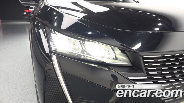 Peugeot 408 1.2 Pure Tech Allure 2023 — фото 22