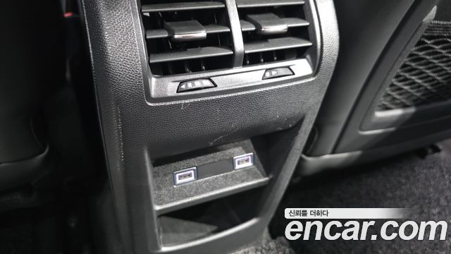 Peugeot 408 1.2 Pure Tech Allure 2023 — фото 31