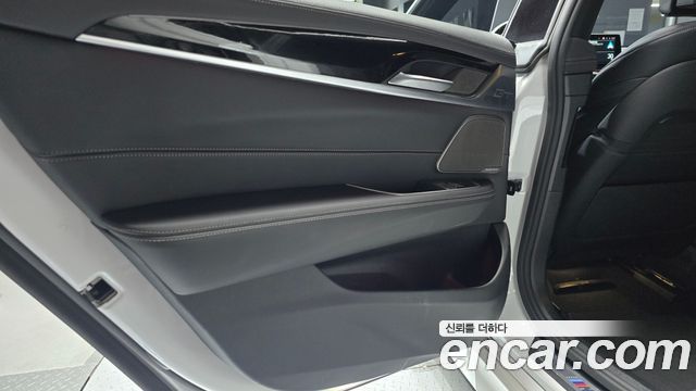 BMW 6 Series GT (G32) 640i xDrive M Sport 2023 — фото 31