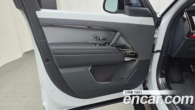 Land Rover Range Rover Sport (III) P360 HSE Dynamic 2025 — фото 24