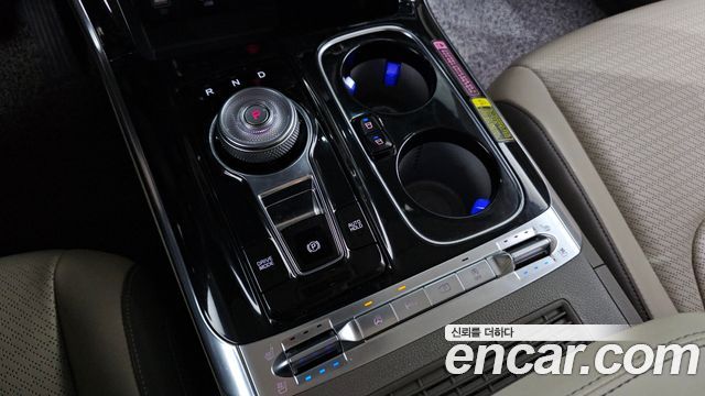Kia Carnival (IV) Diesel 9-Seater Hi-Limousine Signature 2021 — фото 9