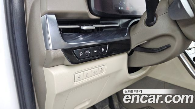 Kia Carnival (IV) Diesel 9-Seater Hi-Limousine Signature 2021 — фото 19
