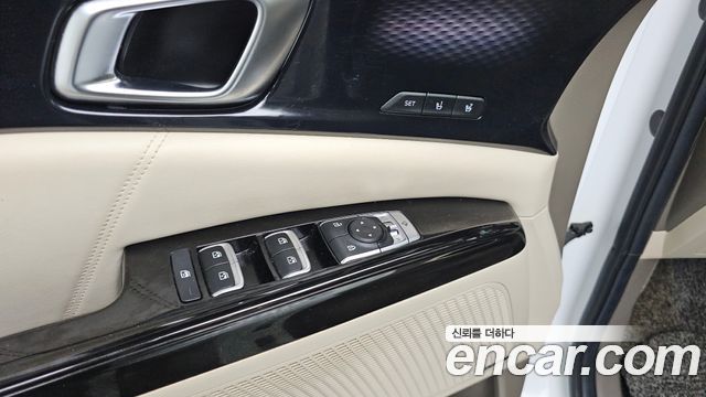Kia Carnival (IV) Diesel 9-Seater Hi-Limousine Signature 2021 — фото 27